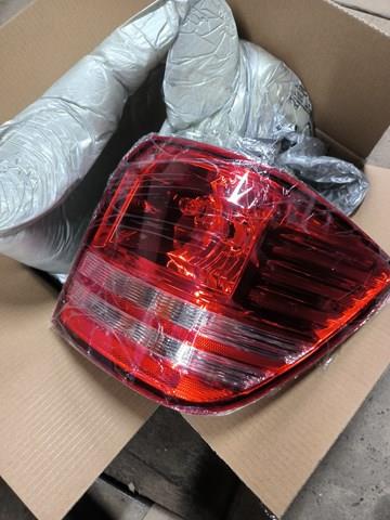 CHRYSLER 5116290AH Фонарь задний правый внешний в наличии Полтава