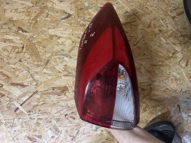 92402D7000 HYUNDAI Фонарь задний правый внешний купить в Николаев
