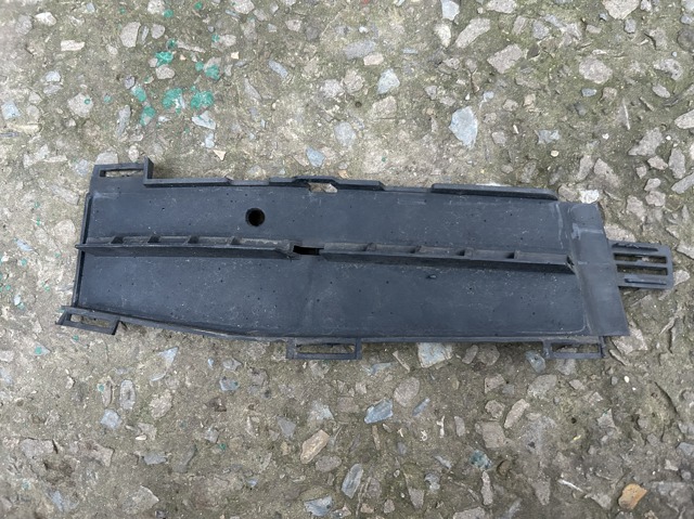 51117385263 Решетка бампера переднего внутренняя левая купить Украина