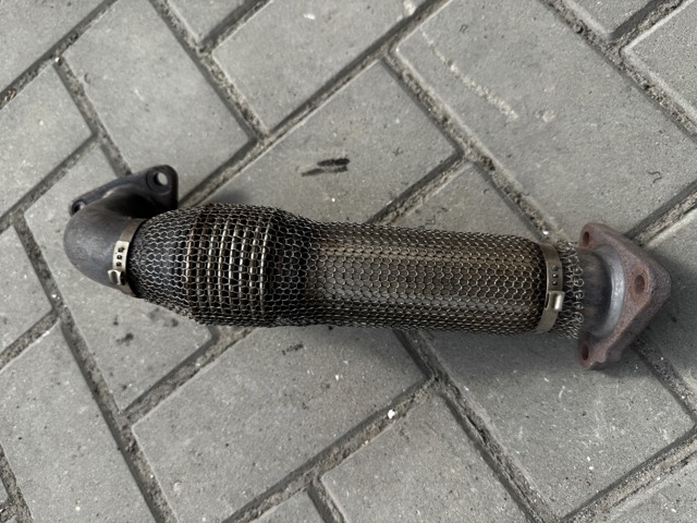 Патрубок турбины выхлопных газов 059131790N VAG