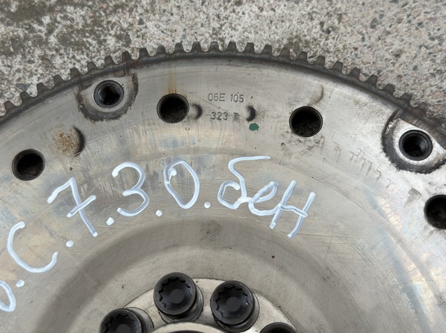 06E105323T VAG Маховик двигателя купить в Чернигов