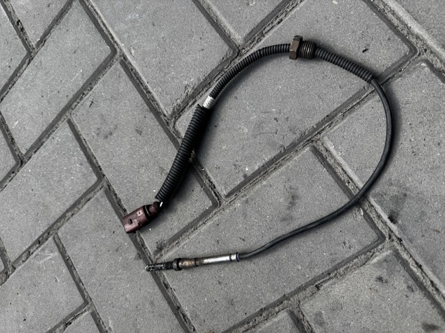 Датчик температуры отработавших газов перед сажевым фильтром 070906088AD VAG