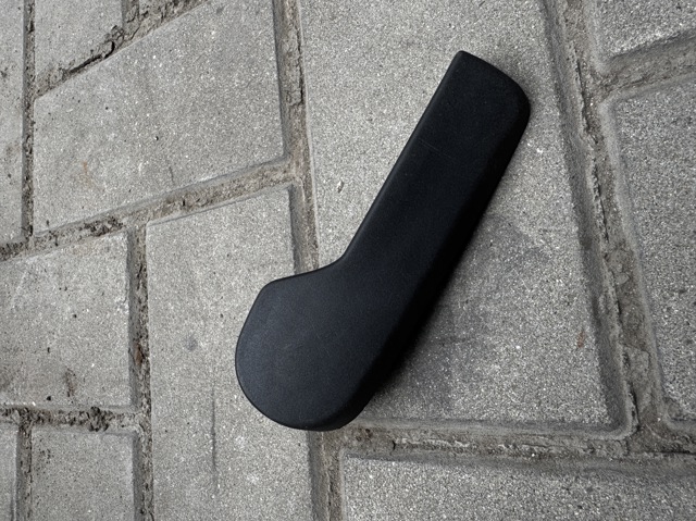 Ручка открывания капота 1J1823533C VAG