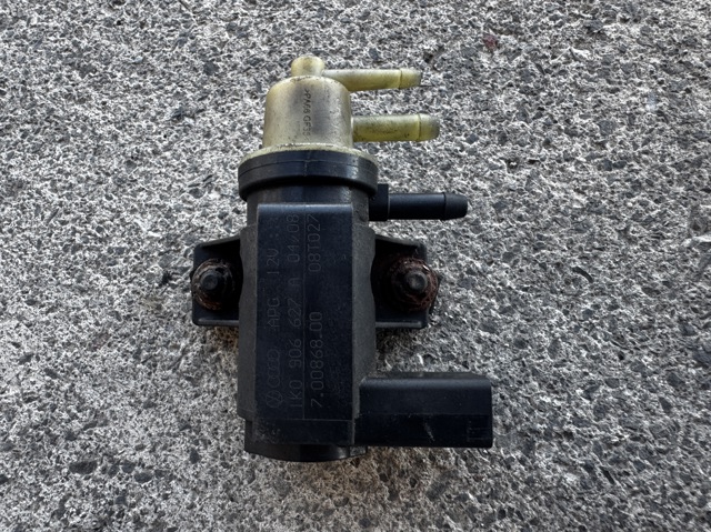 Клапан соленоид регулирования заслонки EGR 1K0906627A VAG