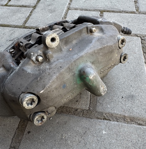 20704703 MERCEDES купить в Чернигов