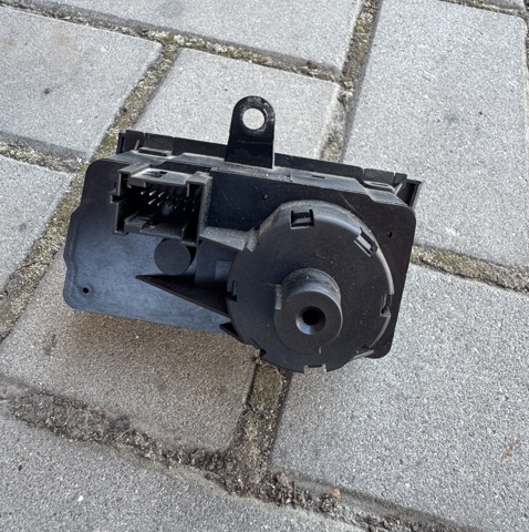 MERCEDES 2115450104 Переключатель света фар на "торпедо" в наличии Каменское