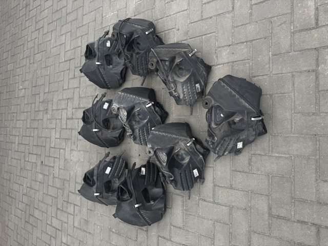 Коробка фильтра 4F0133837H VAG