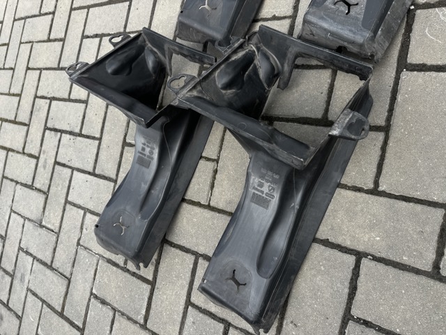 4F0145334 VAG Диффузор интеркуллера купить в Украина