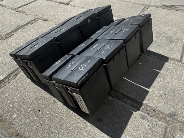 VAG 4F0927123 в наличии Кривой Рог