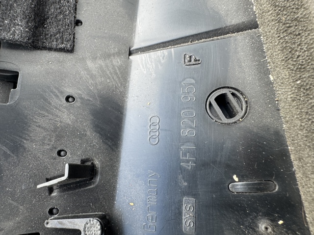 4F1820951 VAG купить в Ужгород