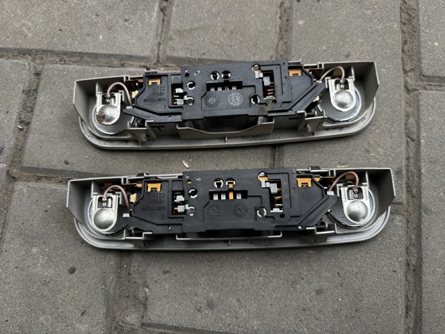 4L0947111B VAG Плафон освещения салона (кабины) задний купить в Черновцы