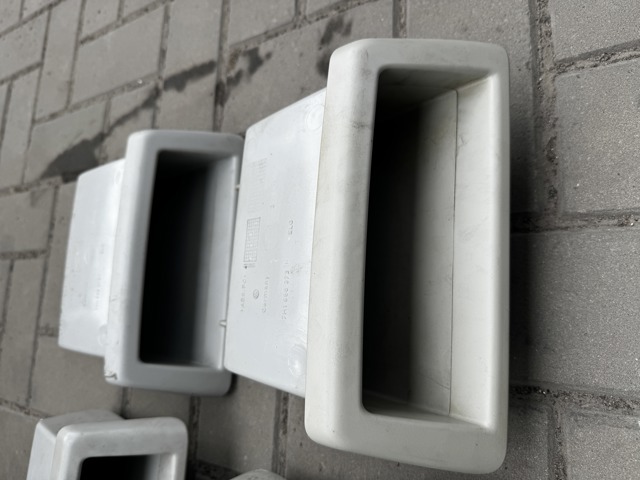 VAG 7H1858373B в наличии Черновцы