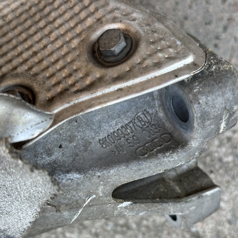 8K0199307 VAG купить в Киев