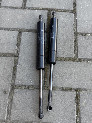 Амортизатор двери багажника A0019808064 MERCEDES