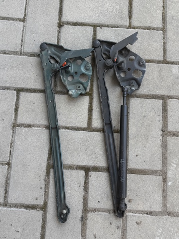 Амортизатор капота газовый A2108800429 MERCEDES
