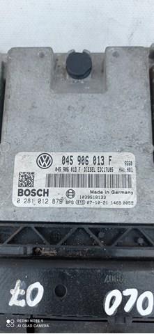 VAG 045906013F Блок управления двигателем в наличии Полтава