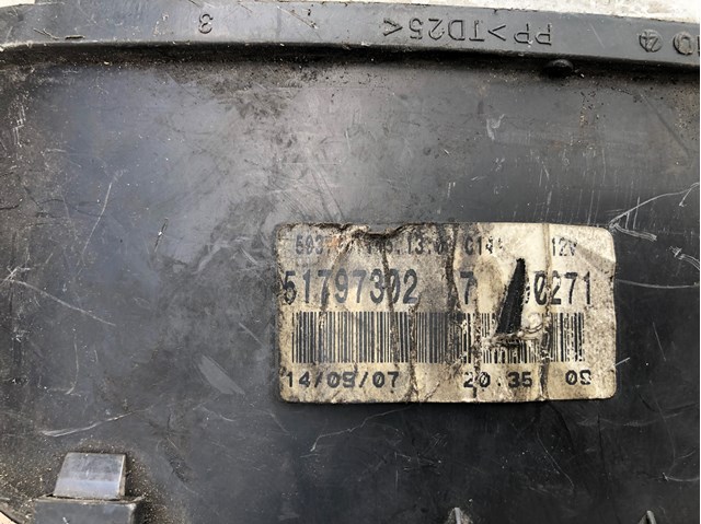 51797302 FIAT Приборная доска (щиток приборов) купить в Хмельницкий