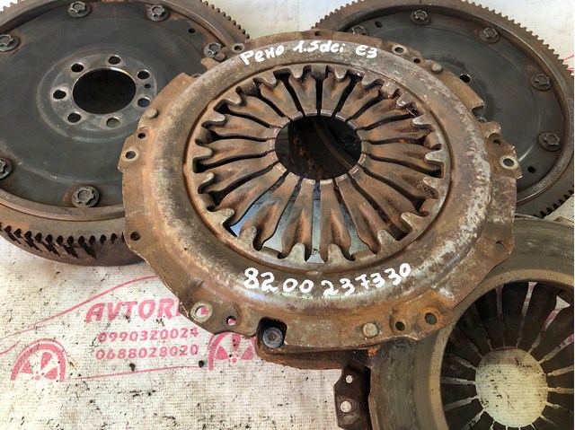RENAULT 8200237330 в наличии Днепр