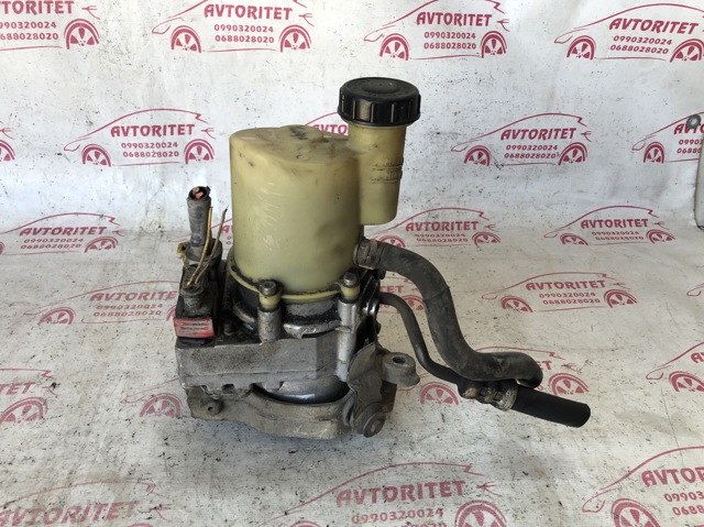 8200718096 RENAULT Насос гидроусилителя руля (ГУР) купить в Черновцы