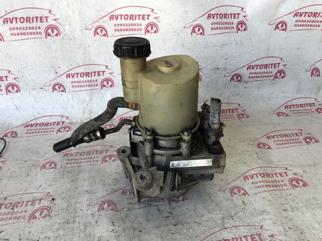 RENAULT 8200718096 Насос гидроусилителя руля (ГУР) в наличии Черновцы