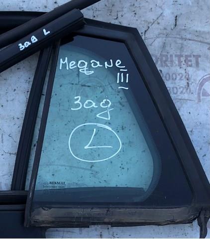 833070008R Стекло кузова (багажного отсека) левое купить Николаев