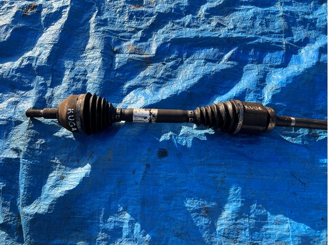 8V413B436AC FORD Полуось (привод) передняя правая купить в Кривой Рог