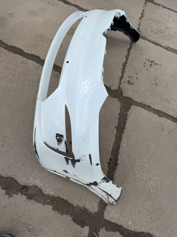 Буфер (бампер) передний 109187900B TESLA