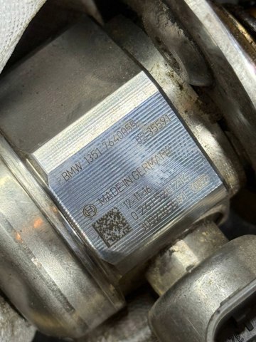 Насос топливный высокого давления 13517640055 BMW