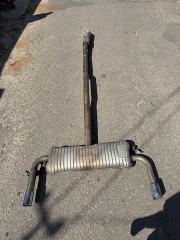 Глушитель задний 18308627271 BMW