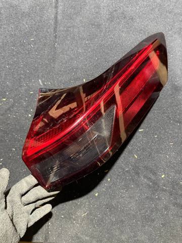 Фонарь задний правый, внешний 265506RR0D NISSAN