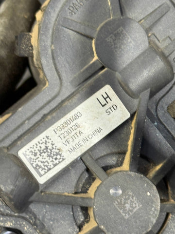 Мотор привода тормозного суппорта заднего стояночной системы 31400429 VOLVO