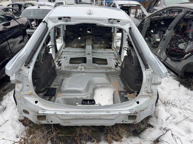 Панель багажного отсека задняя 32262154 VOLVO