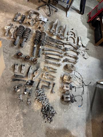 Скоба тормозного заднего суппорта Audi A8 D3