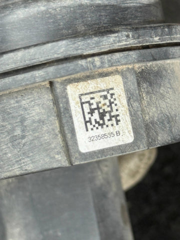 Мотор привода тормозного суппорта заднего 34216887383 BMW