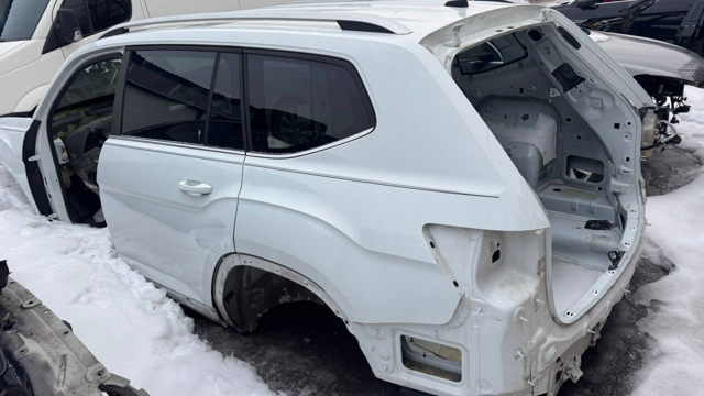 Ремчасть кузова левая 3CN809835 VAG