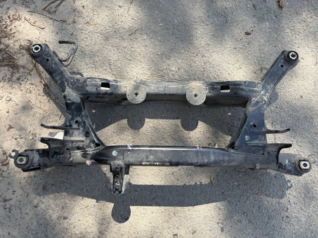 VAG 3QF505235K Балка задней подвески (подрамник) в наличии Тернополь