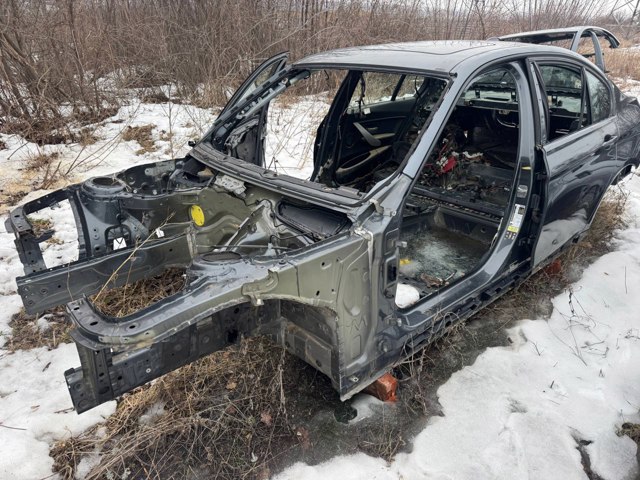 Проем передней правой двери 41007298166 BMW