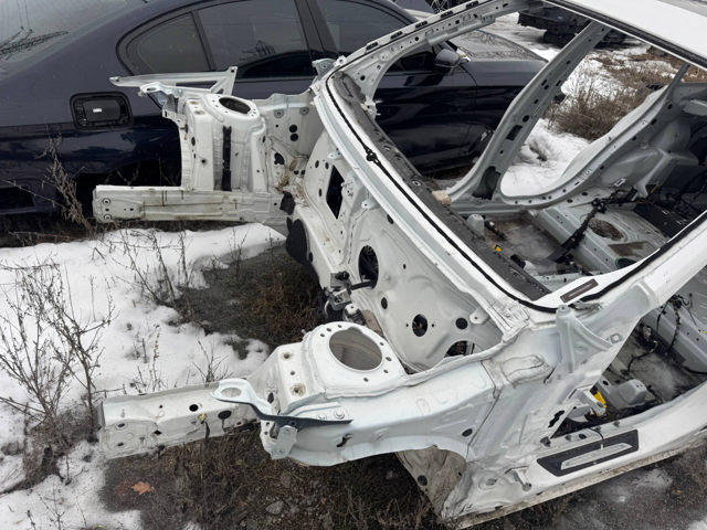 Лонжерон передний левый 41007427781 BMW