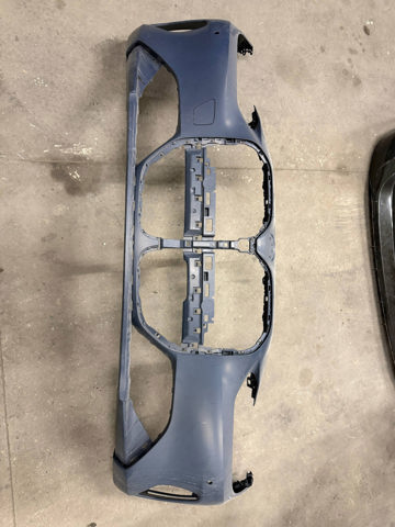 Бампер на авто 51119854240 BMW