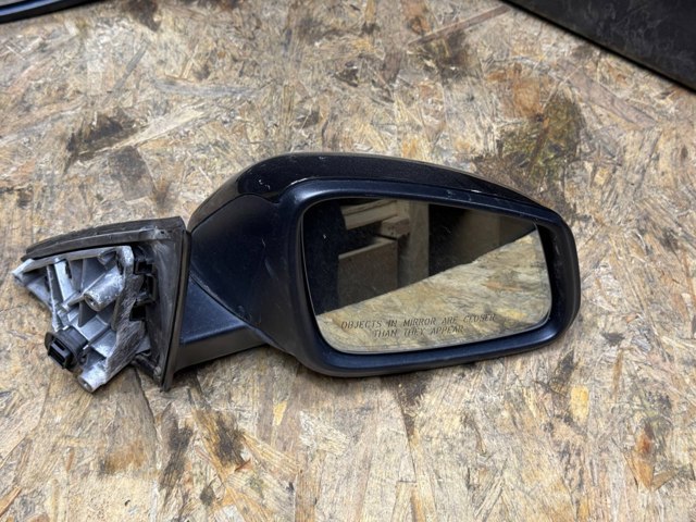 Корпус зеркала заднего вида, правый 51167459788 BMW