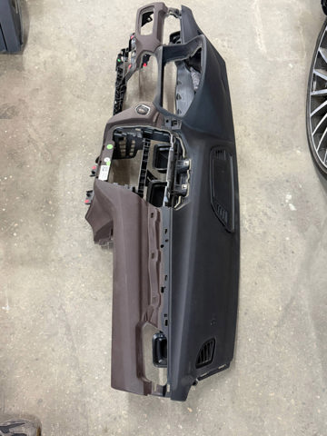 Панель приборная торпеды 51456969852 BMW