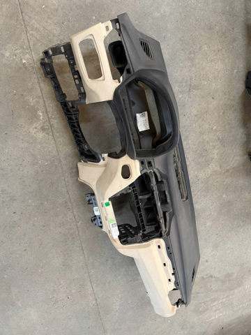 Передняя панель 51456969855 BMW