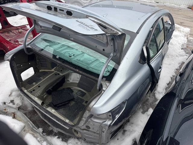 Панель багажного отсека задняя 52401AN00A9P SUBARU