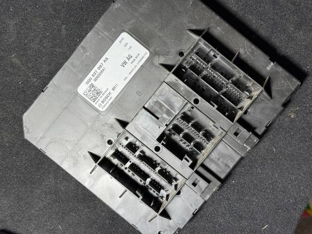 Блок управления комфортом 5Q0937087AS VAG