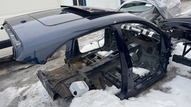 Стойка кузова передняя, правая 95B809010YGRV PORSCHE