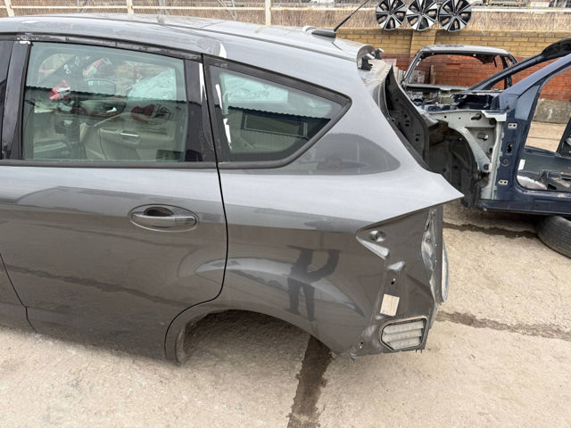 Крыло заднее DM5Z5827841B FORD