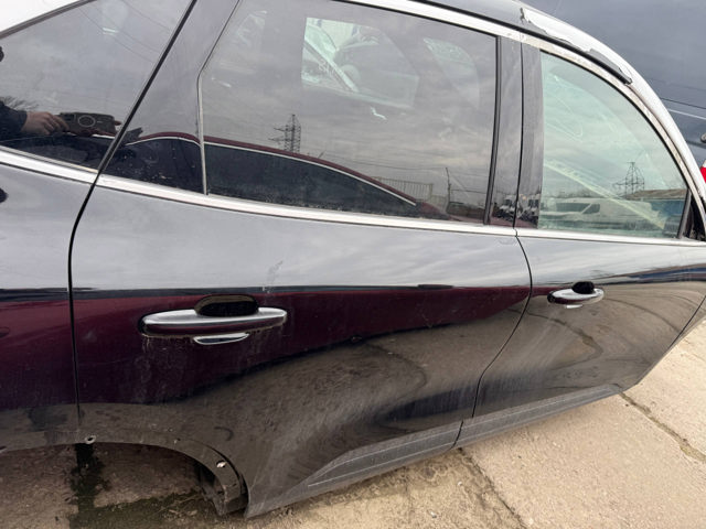 Дверь пассажирская задняя правая LJ6Z7824630A FORD