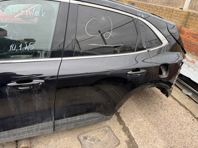 Дверь пассажирская задняя левая LJ6Z7824631A FORD