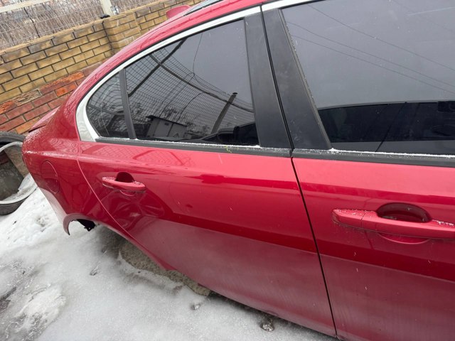 Дверь задняя в сборе T4N2634 JAGUAR