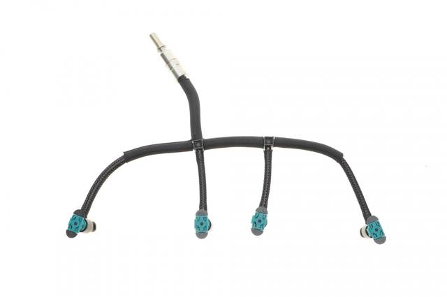 Обратная топливная трубка от форсунок Пежо 407